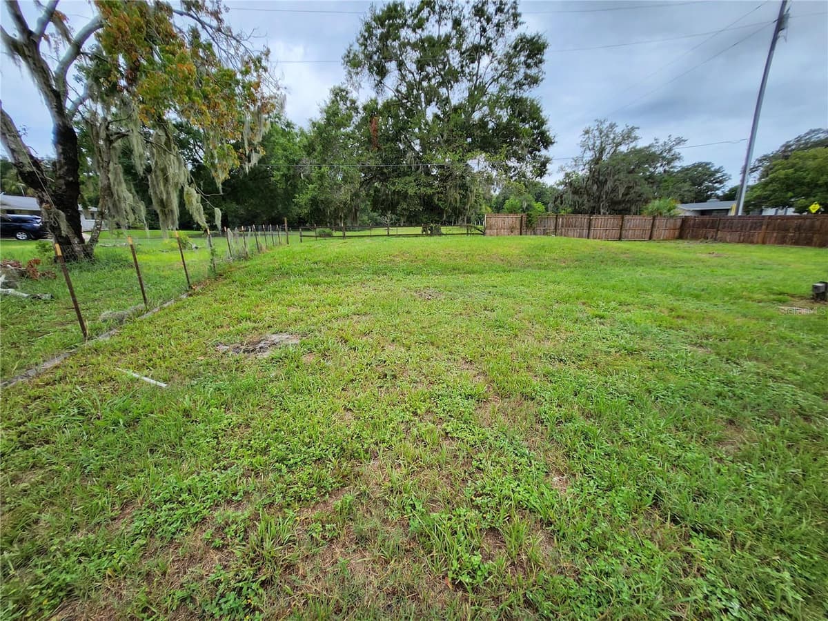 5910 BAKER ROAD — photo 46 of 49