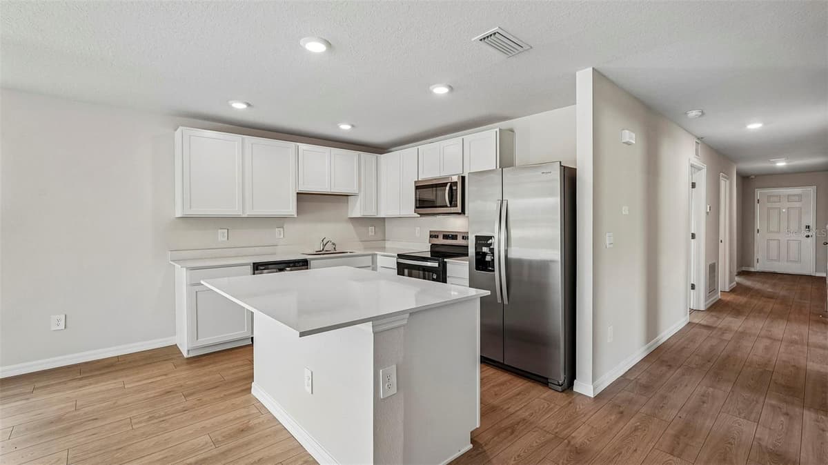 10420 CURVING CREEK LOOP — photo 3 of 38