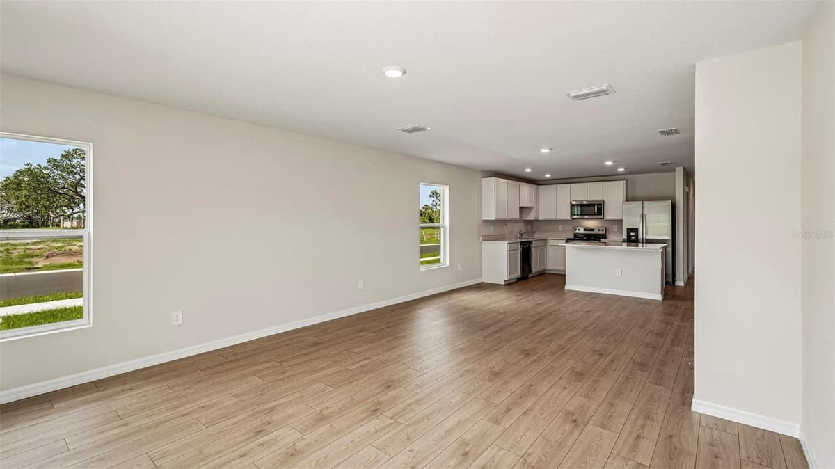 10420 CURVING CREEK LOOP — photo 10 of 38