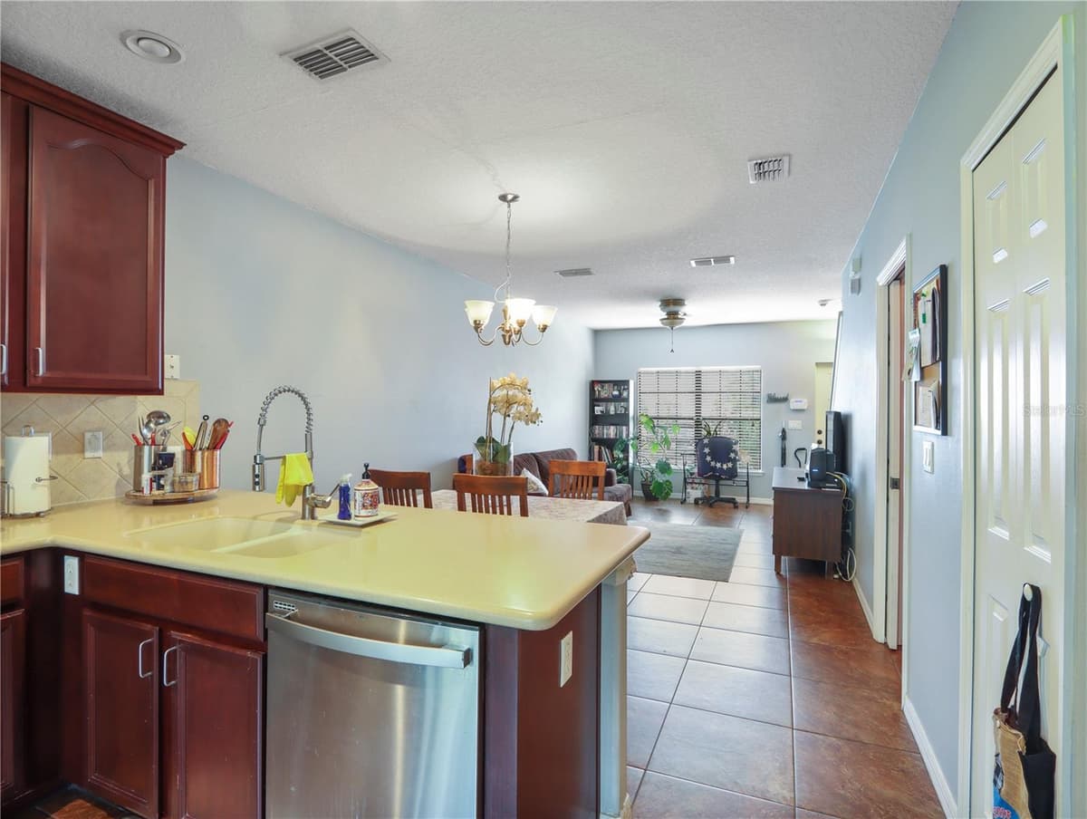 3250 WINDLESHORE — photo 5 of 21