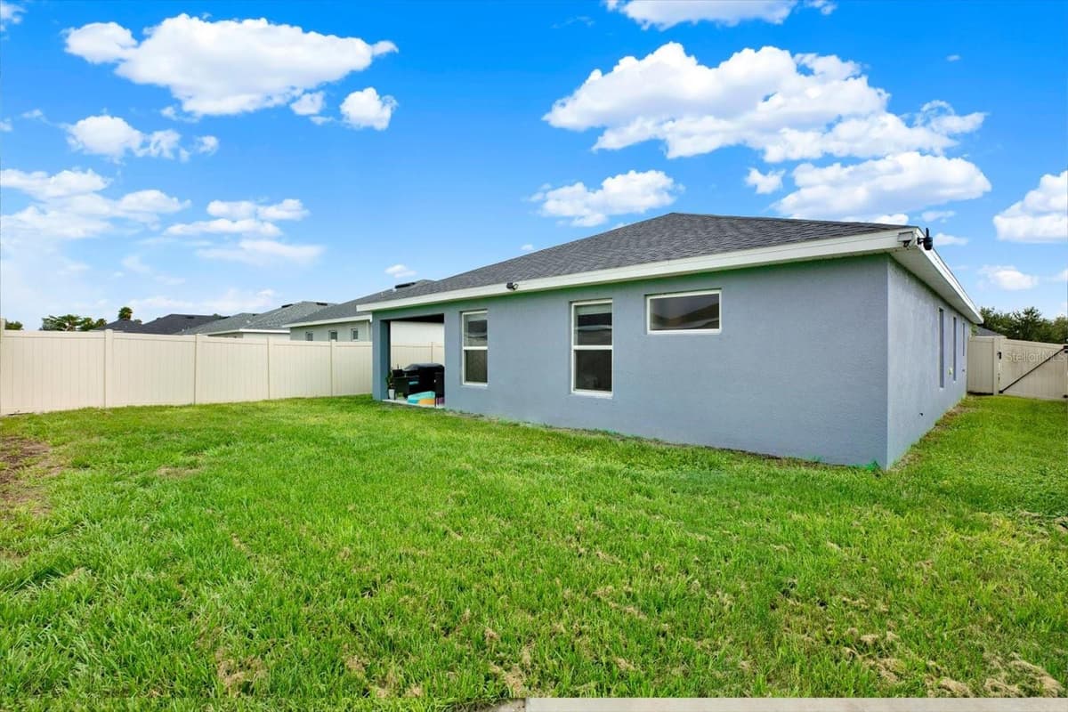 117 EAGLE SUMMIT DRIVE — photo 43 of 44