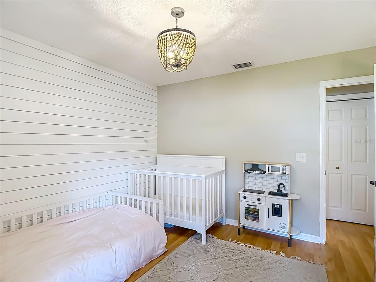 1352 ALTOONA AVENUE — photo 25 of 56