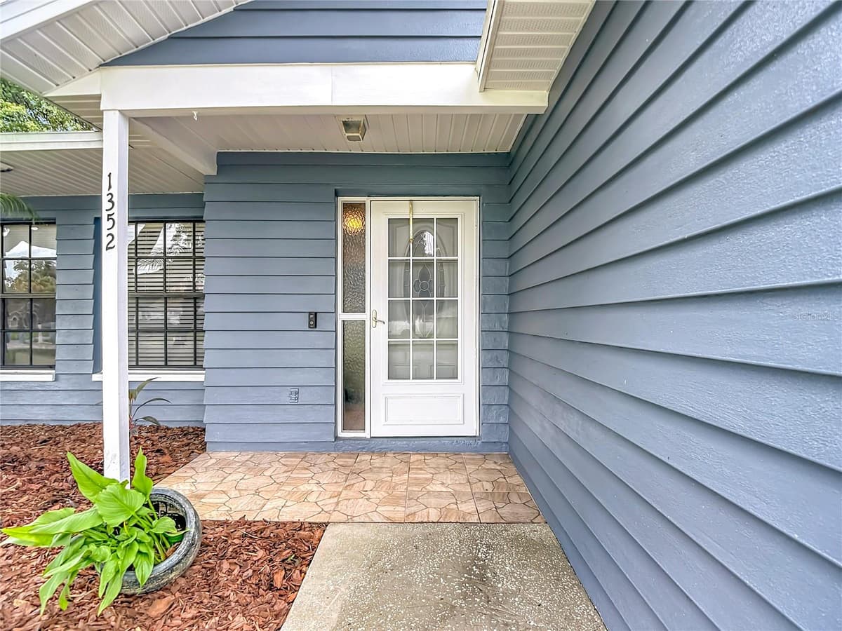 1352 ALTOONA AVENUE — photo 4 of 56