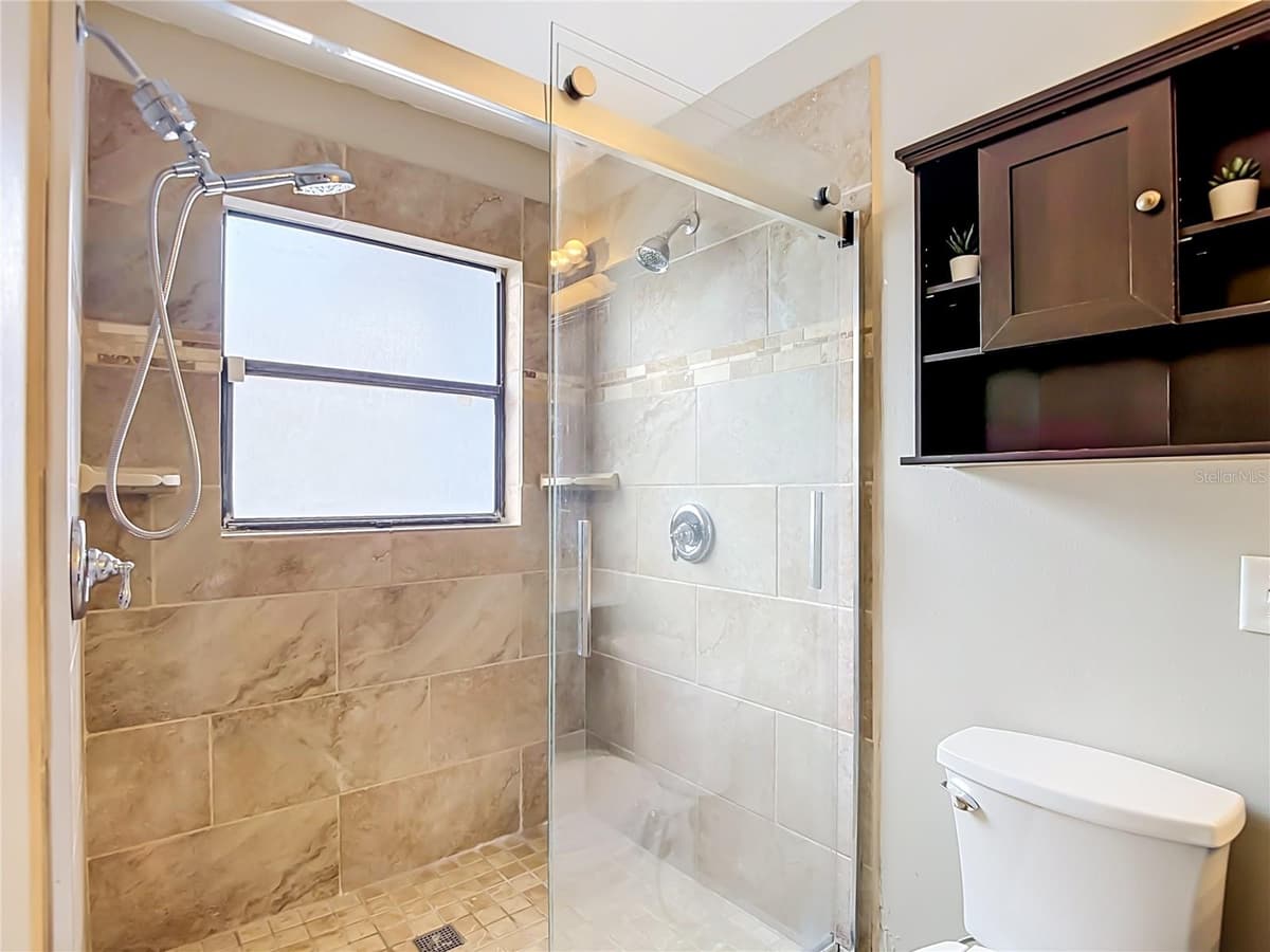 1352 ALTOONA AVENUE — photo 35 of 56