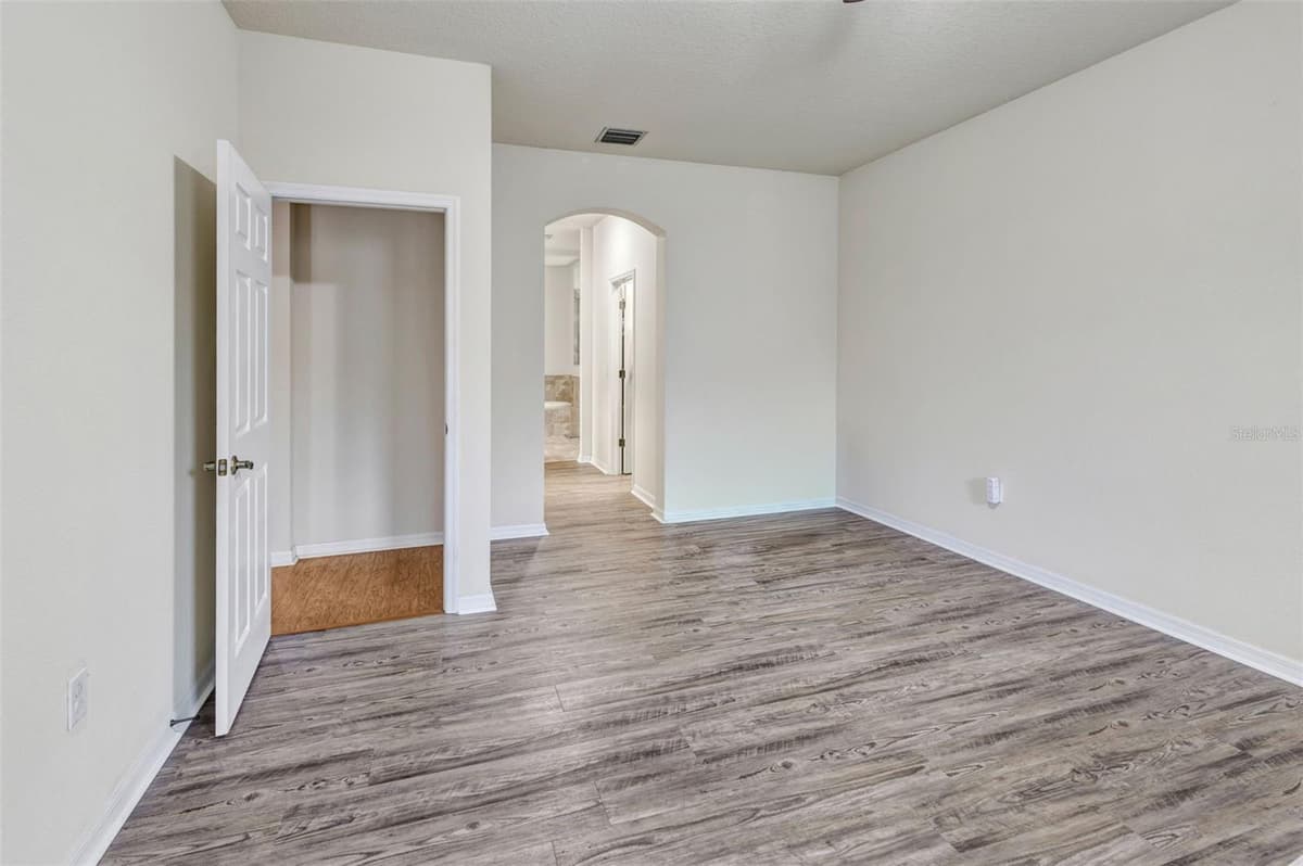 2206 VIA CORTONA STREET — photo 19 of 36