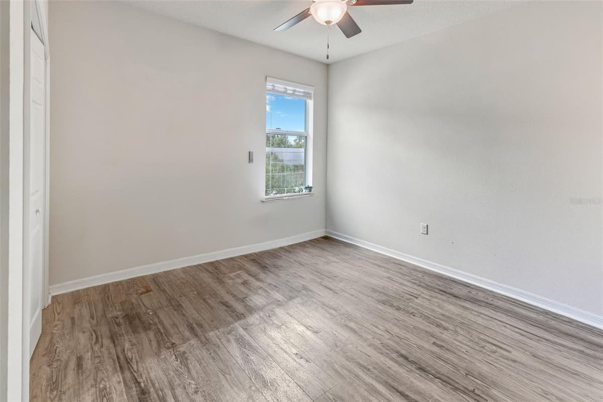 2206 VIA CORTONA STREET — photo 26 of 36