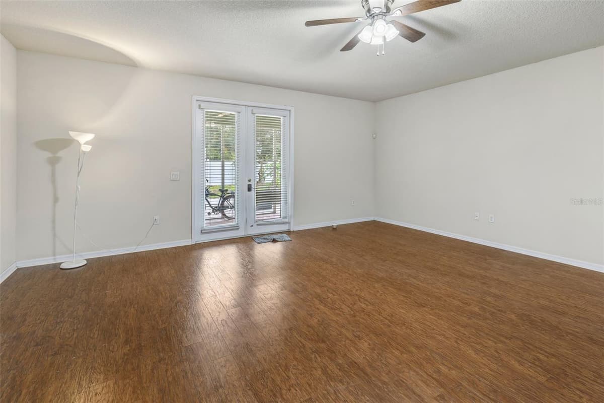 2206 VIA CORTONA STREET — photo 18 of 36