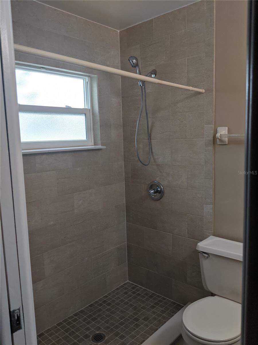 333 BRANDYWINE DRIVE — photo 9 of 15
