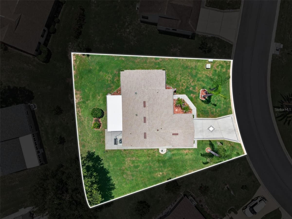 6031 SANDERLING DRIVE — photo 47 of 59