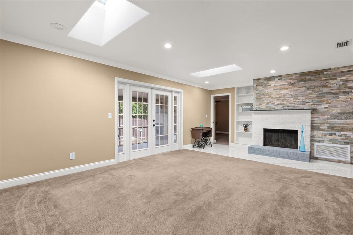 2080 GOLDWATER COURT — photo 13 of 40
