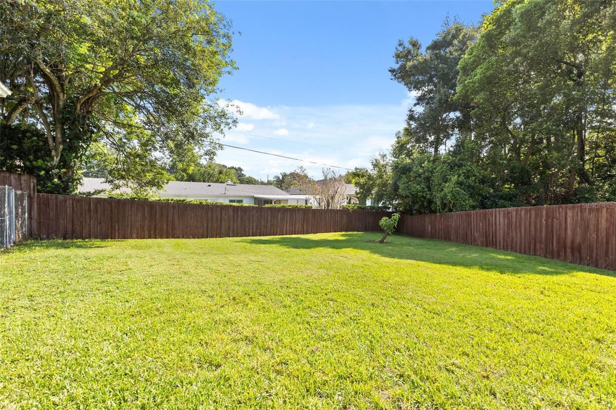 2080 GOLDWATER COURT — photo 35 of 40