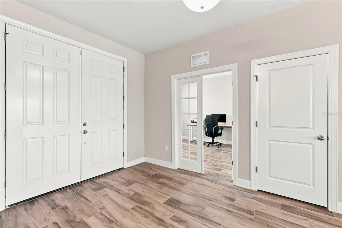 7697 ROMA DUNE DRIVE — photo 12 of 63