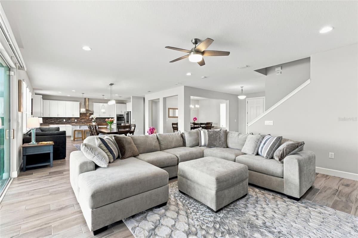 7697 ROMA DUNE DRIVE — photo 18 of 63