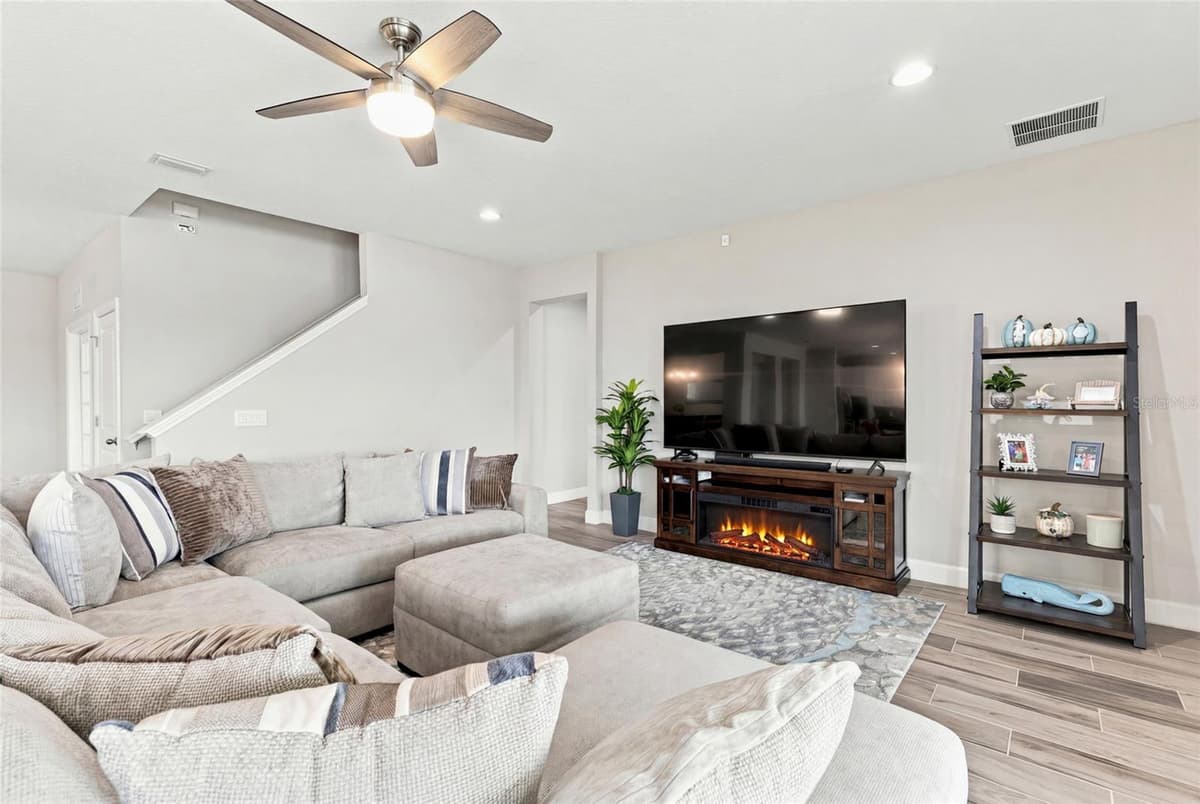 7697 ROMA DUNE DRIVE — photo 7 of 63