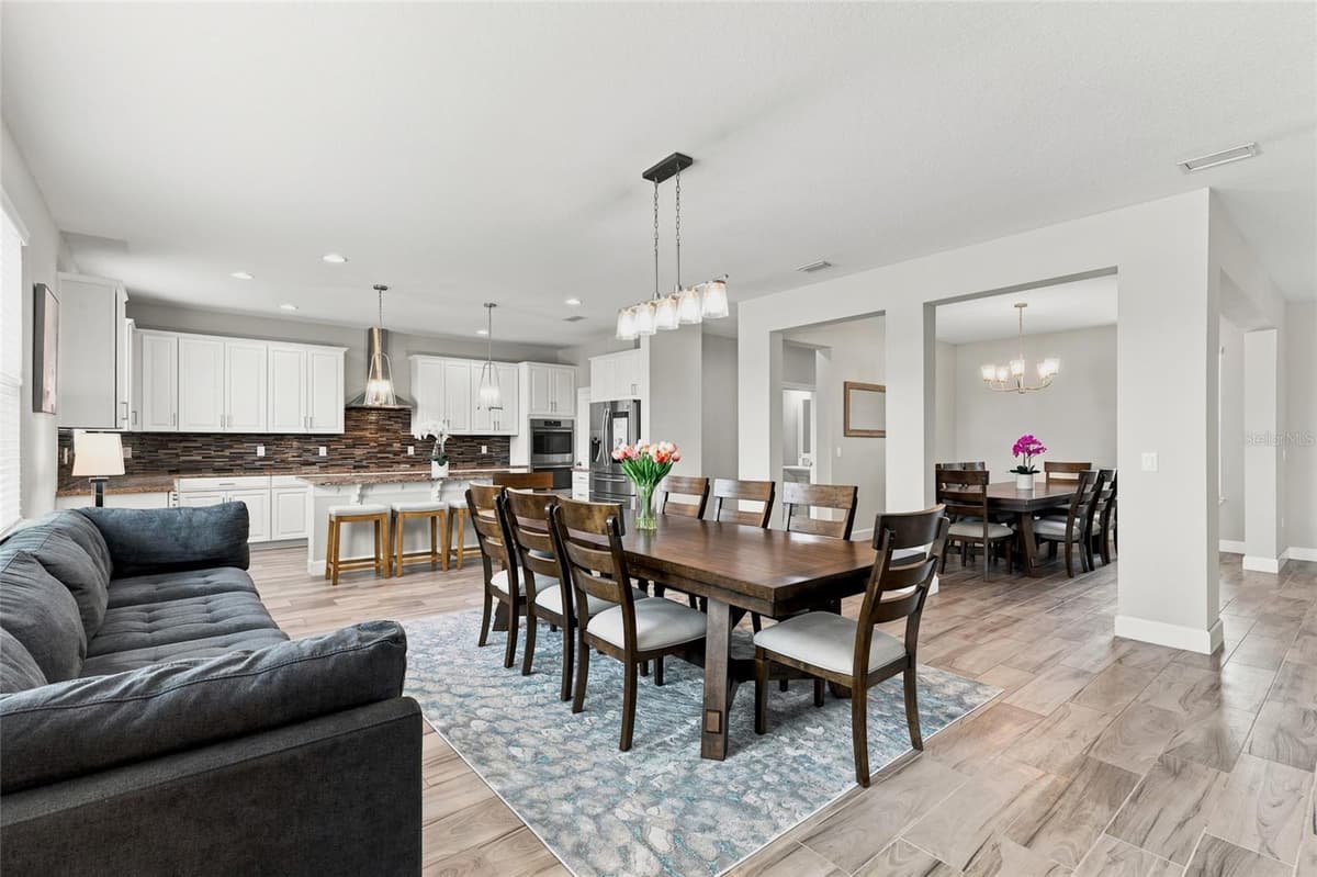 7697 ROMA DUNE DRIVE — photo 8 of 63
