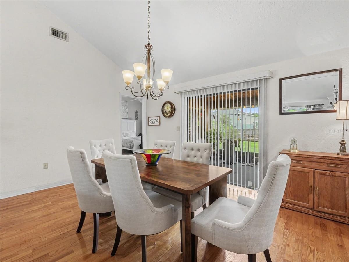 2810 WINTERSET PARK — photo 8 of 31