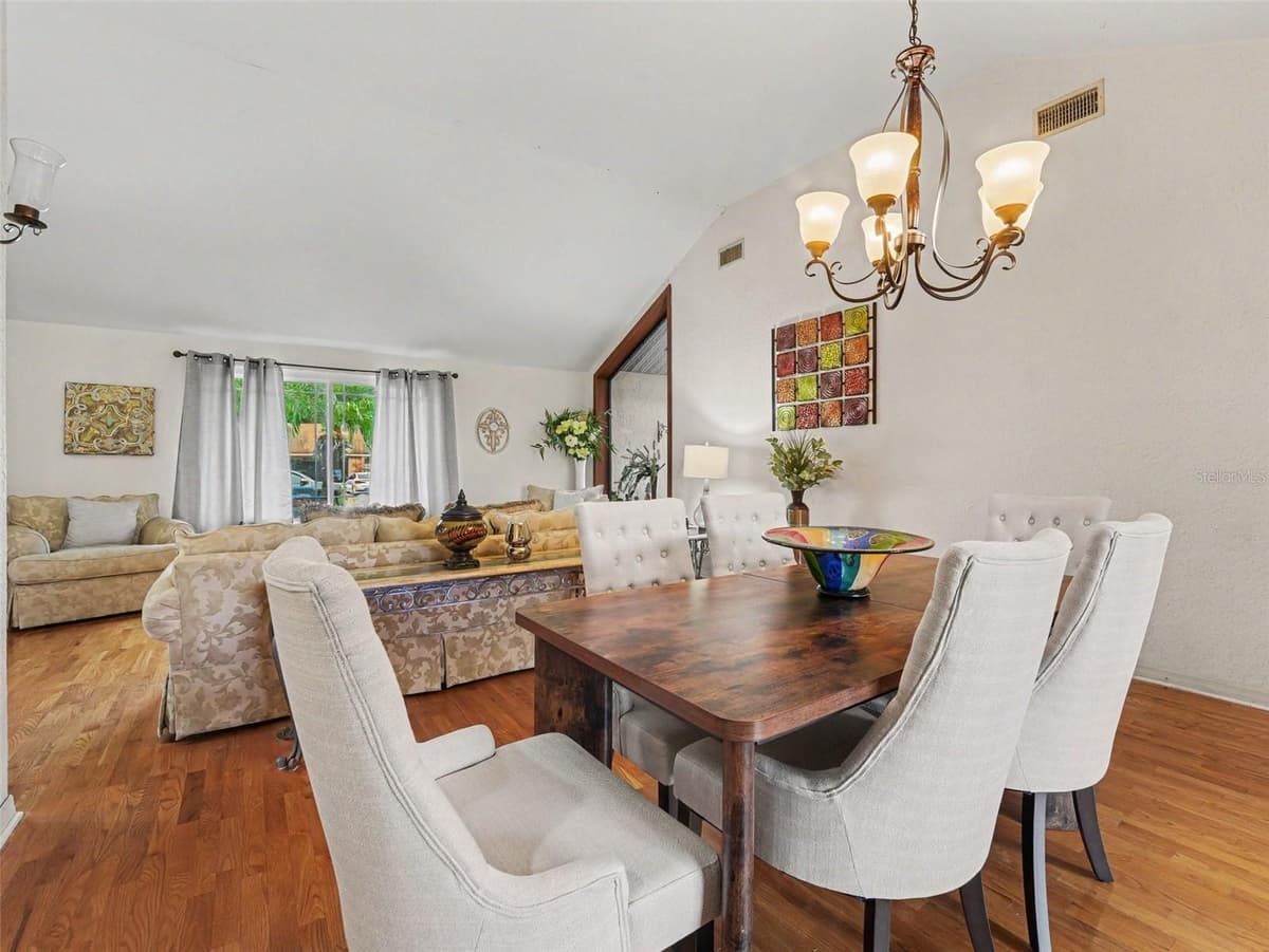 2810 WINTERSET PARK — photo 9 of 31