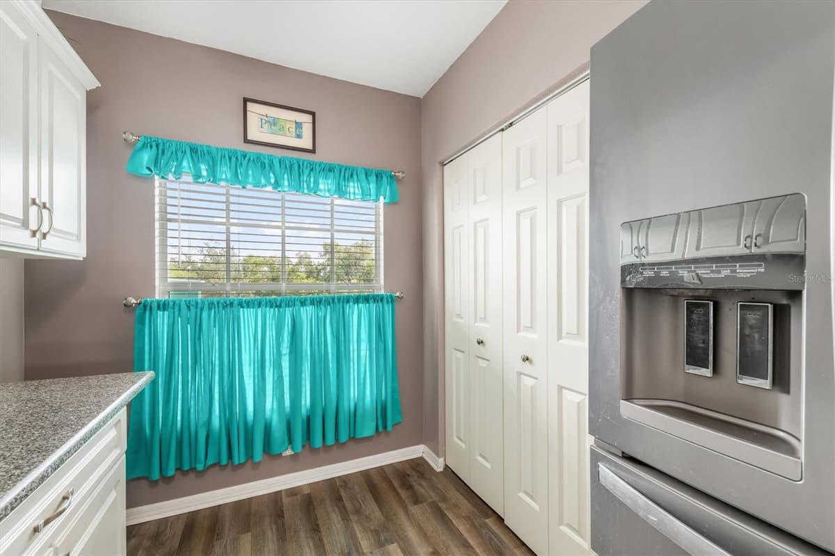 19385 WATER OAK DRIVE — photo 14 of 55