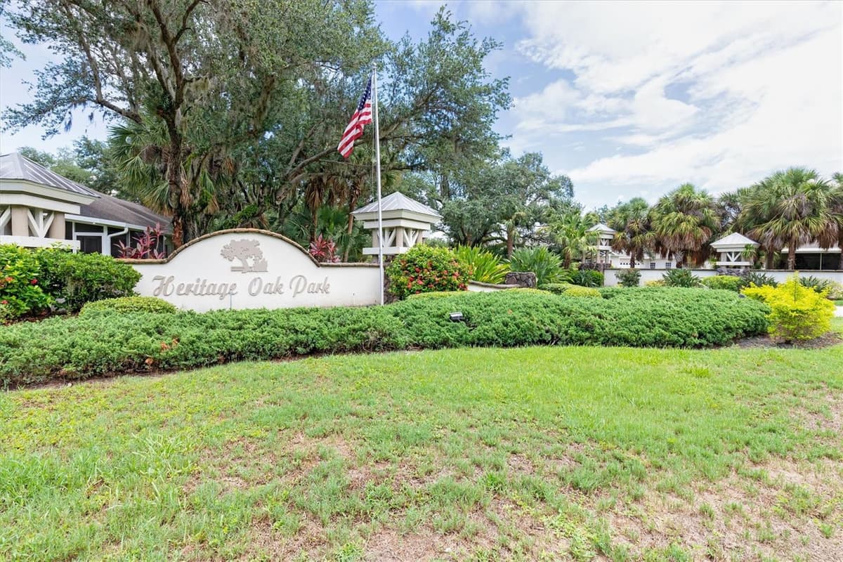 19385 WATER OAK DRIVE — photo 40 of 55