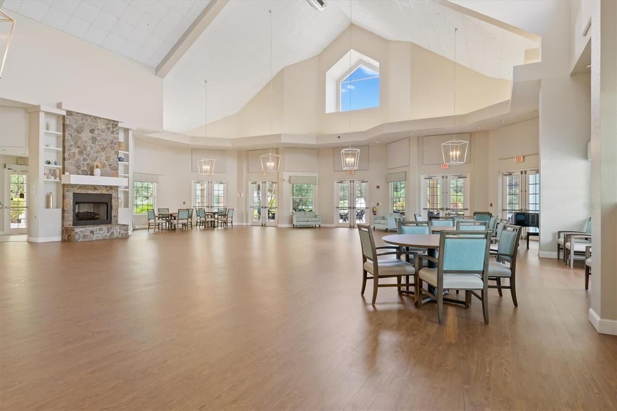 19385 WATER OAK DRIVE — photo 45 of 55