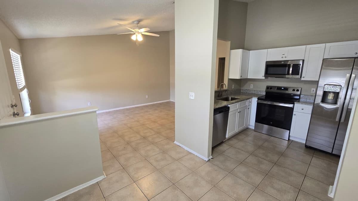 1501 KESTREL WAY — photo 3 of 11