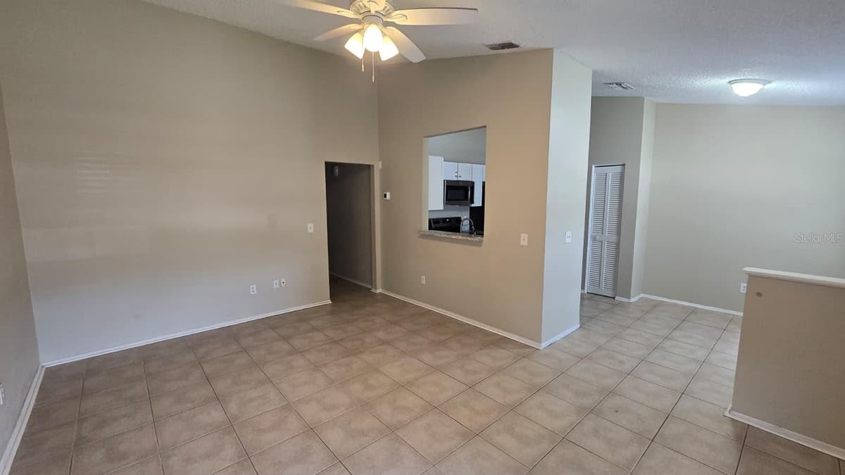 1501 KESTREL WAY — photo 2 of 11
