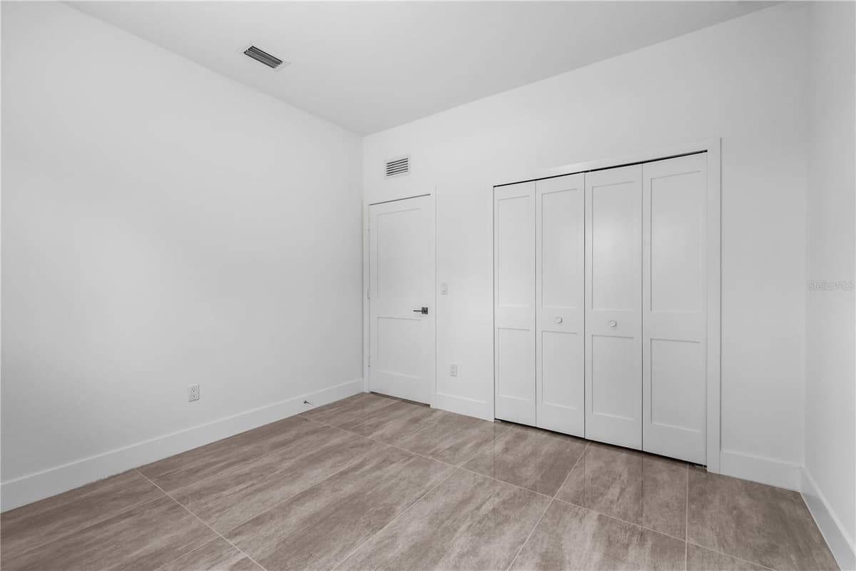 1142 DUTCHESS STREET — photo 45 of 51