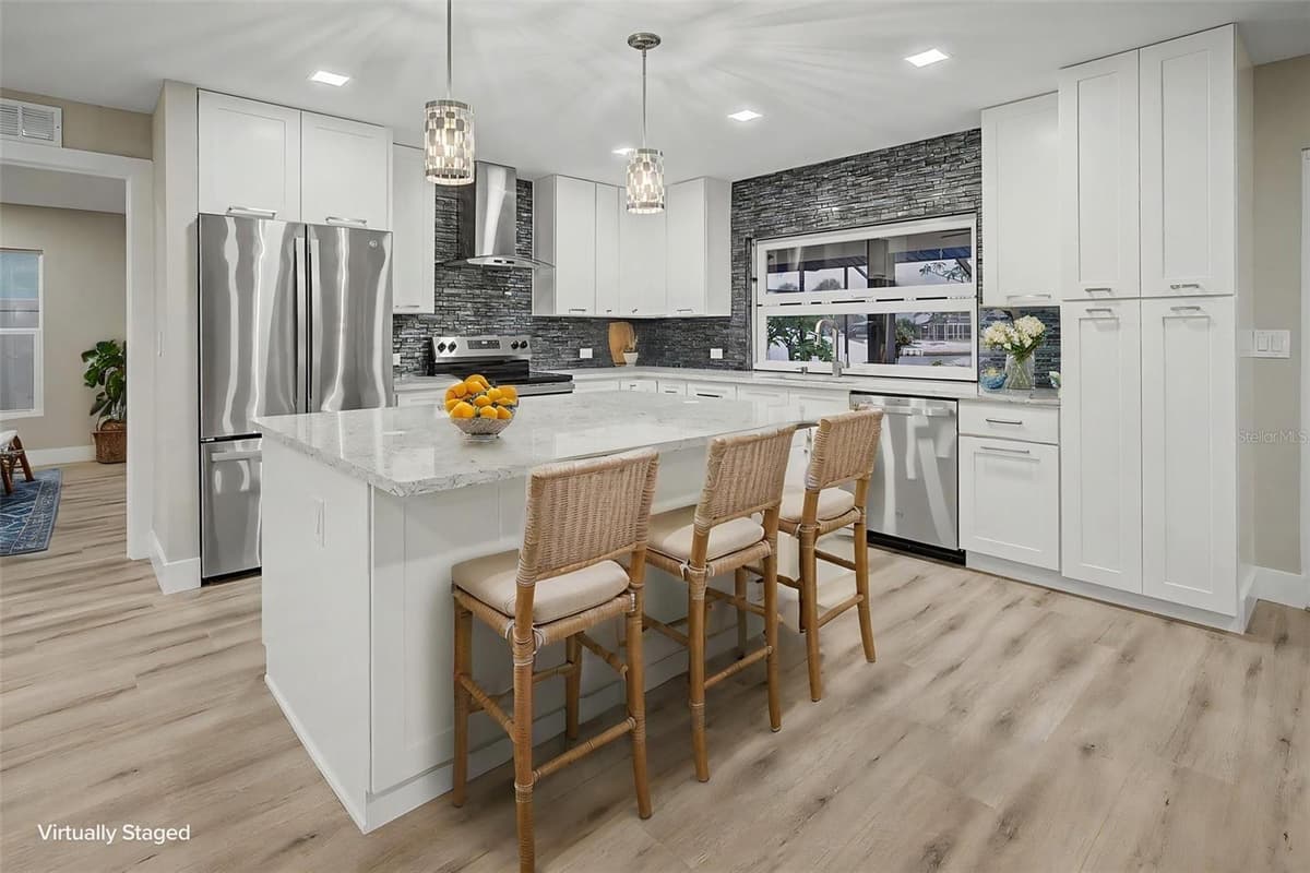 728 SPANISH MAIN DRIVE — photo 4 of 86