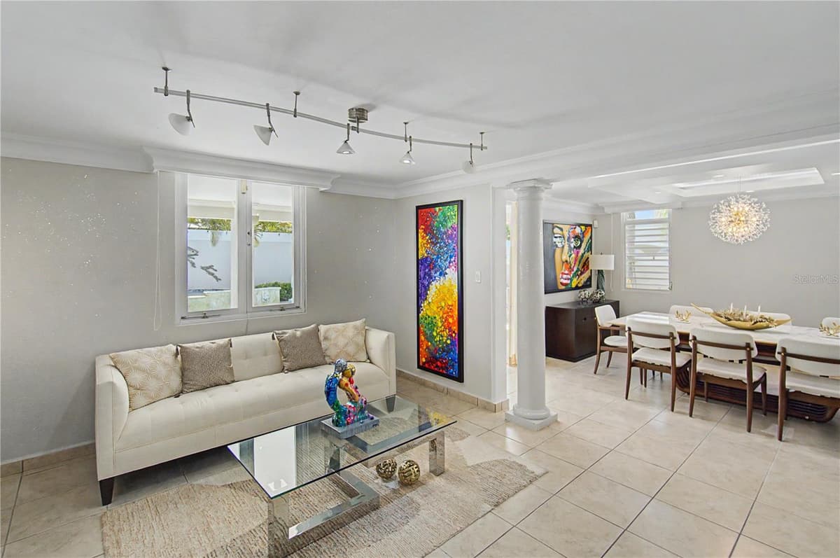 B11 CALLE MAR CARIBE — photo 11 of 27