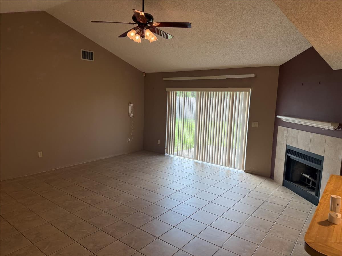 7131 HOLLOWELL DRIVE — photo 9 of 20