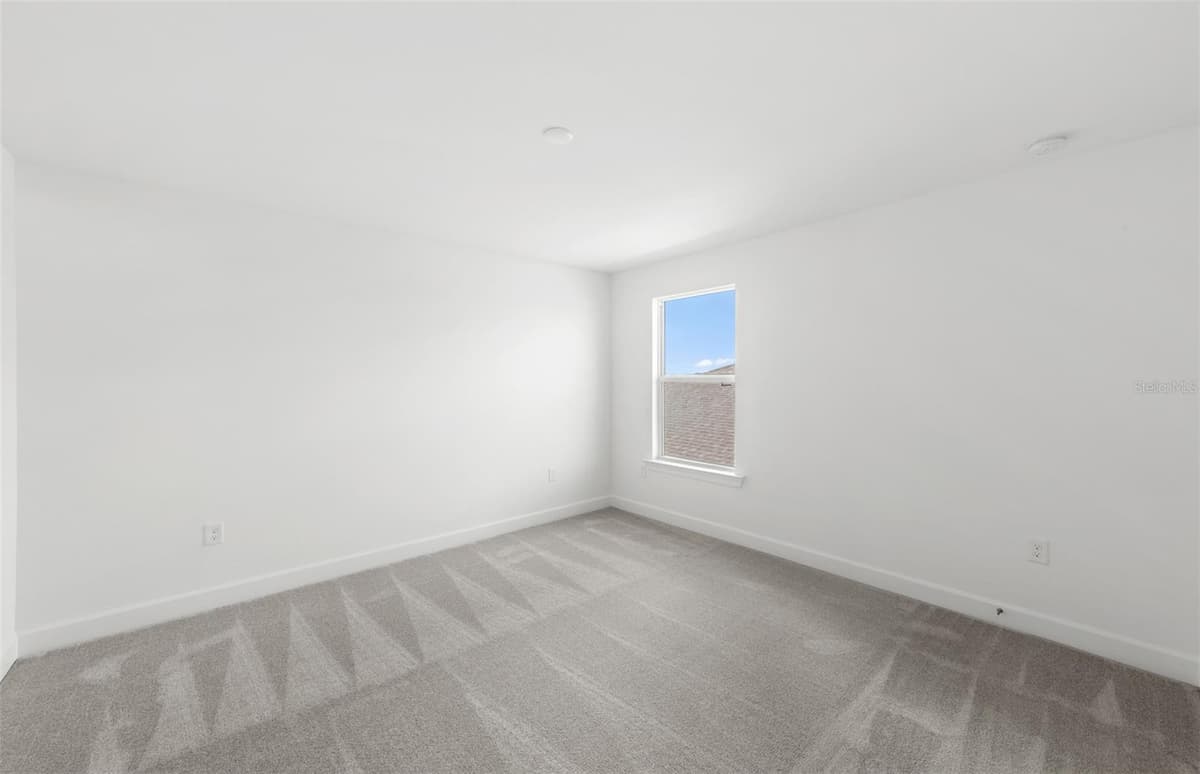 7617 FULHAM AVENUE — photo 43 of 44