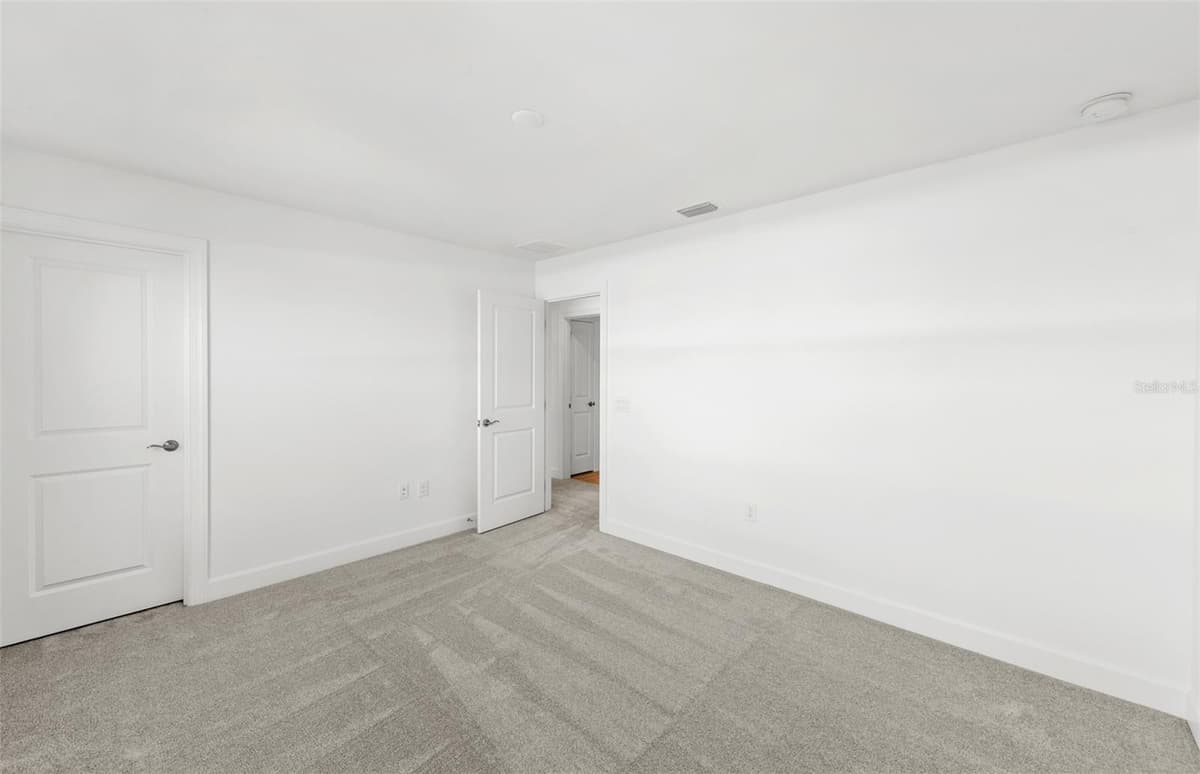 7617 FULHAM AVENUE — photo 42 of 44