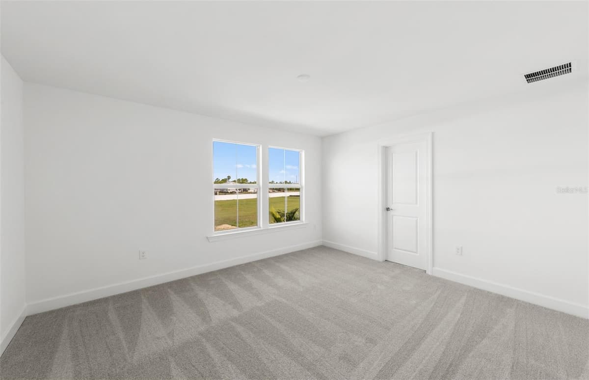 7617 FULHAM AVENUE — photo 38 of 44