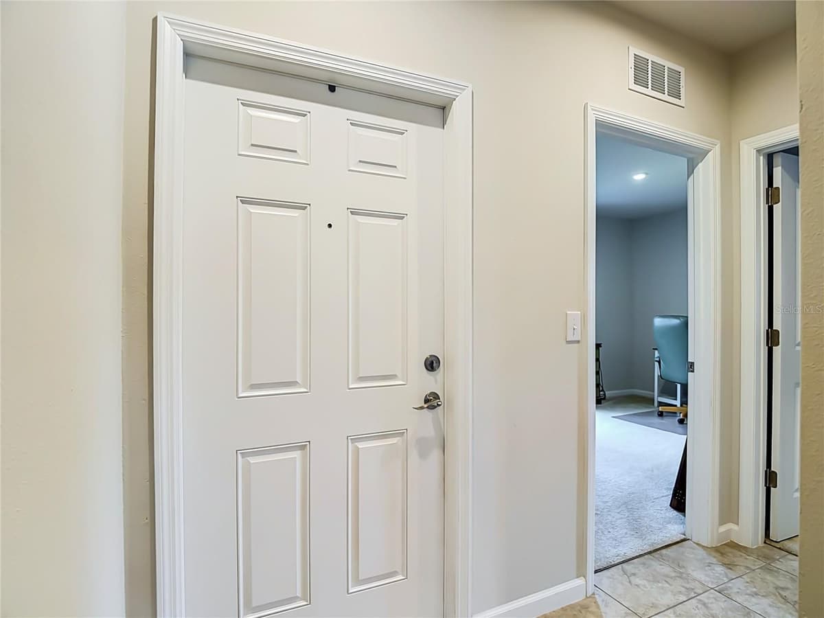 14409 WHITEWATER WAY — photo 5 of 56
