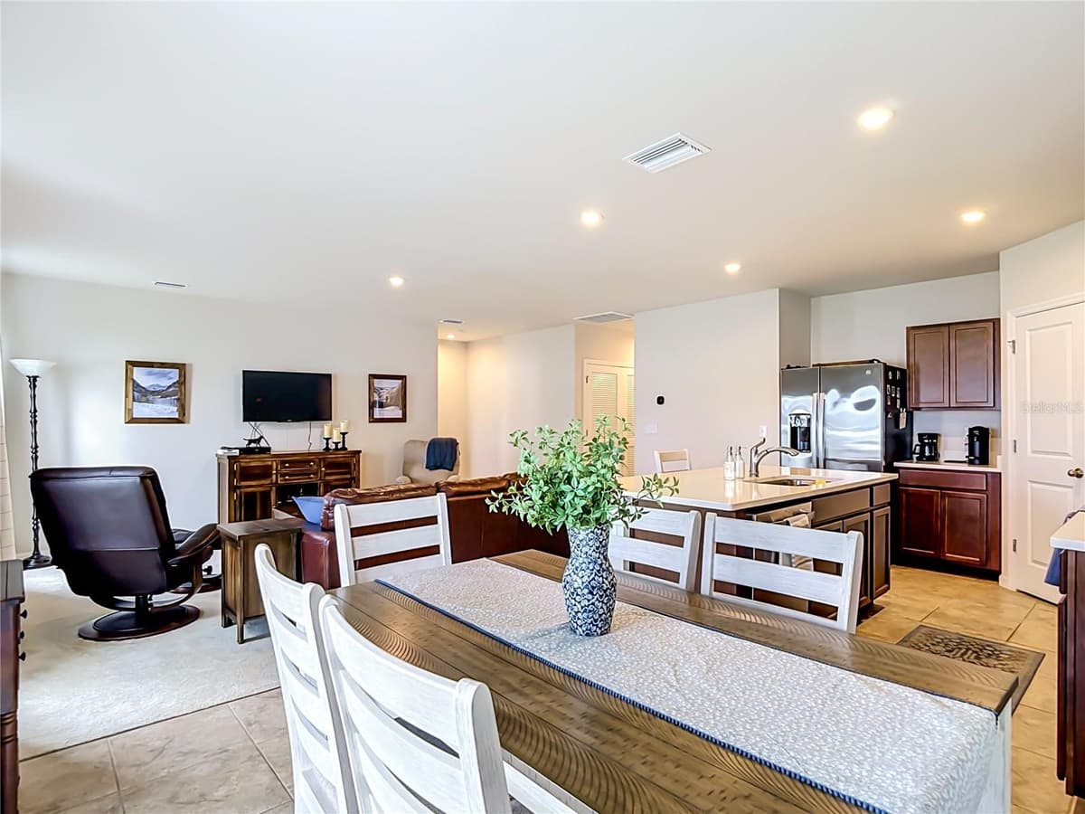 14409 WHITEWATER WAY — photo 13 of 56
