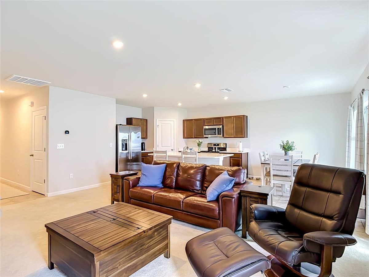 14409 WHITEWATER WAY — photo 10 of 56