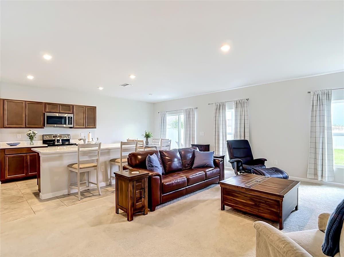 14409 WHITEWATER WAY — photo 9 of 56