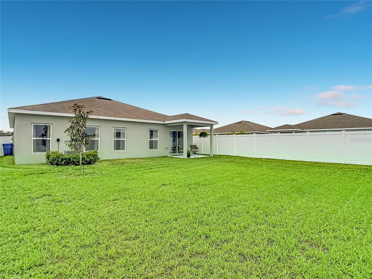 14409 WHITEWATER WAY — photo 44 of 56