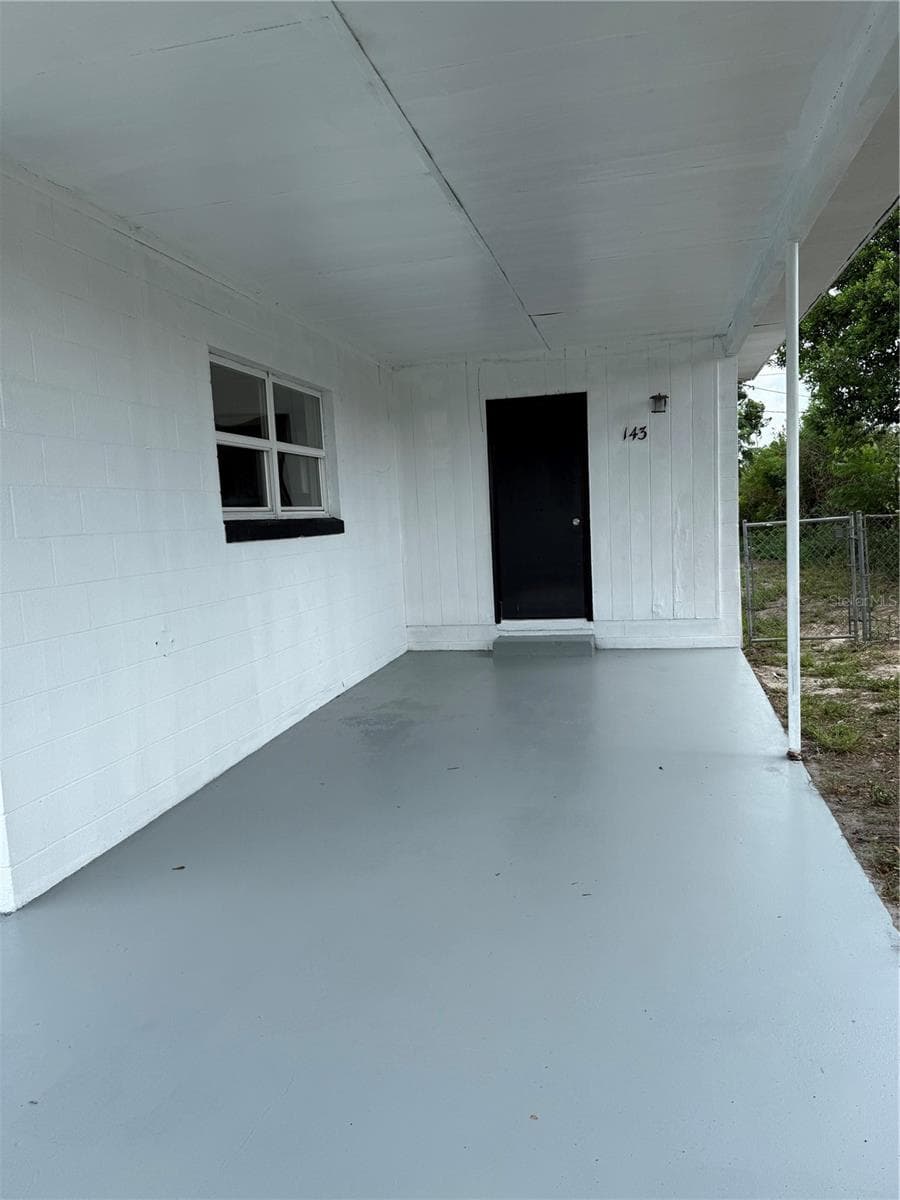 143 MARTIN STREET — photo 5 of 25