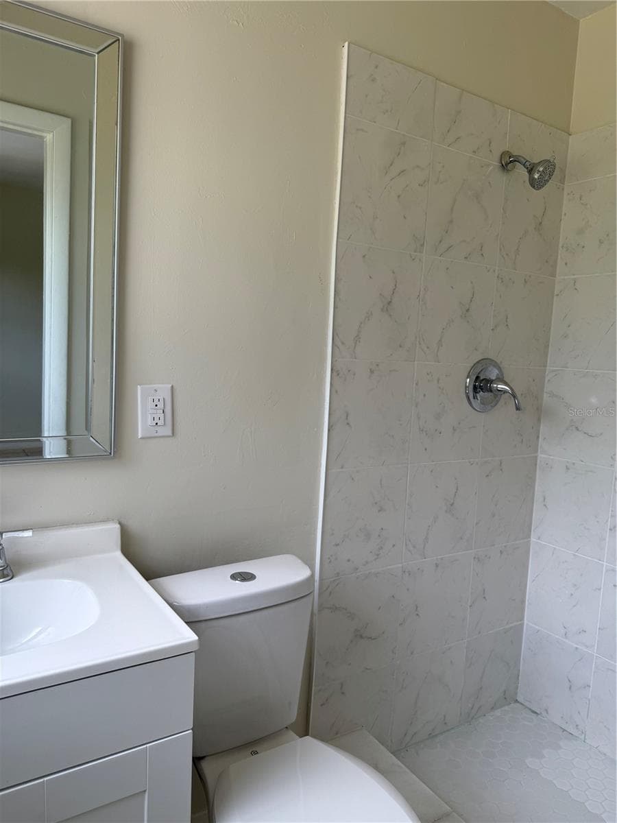 143 MARTIN STREET — photo 24 of 25