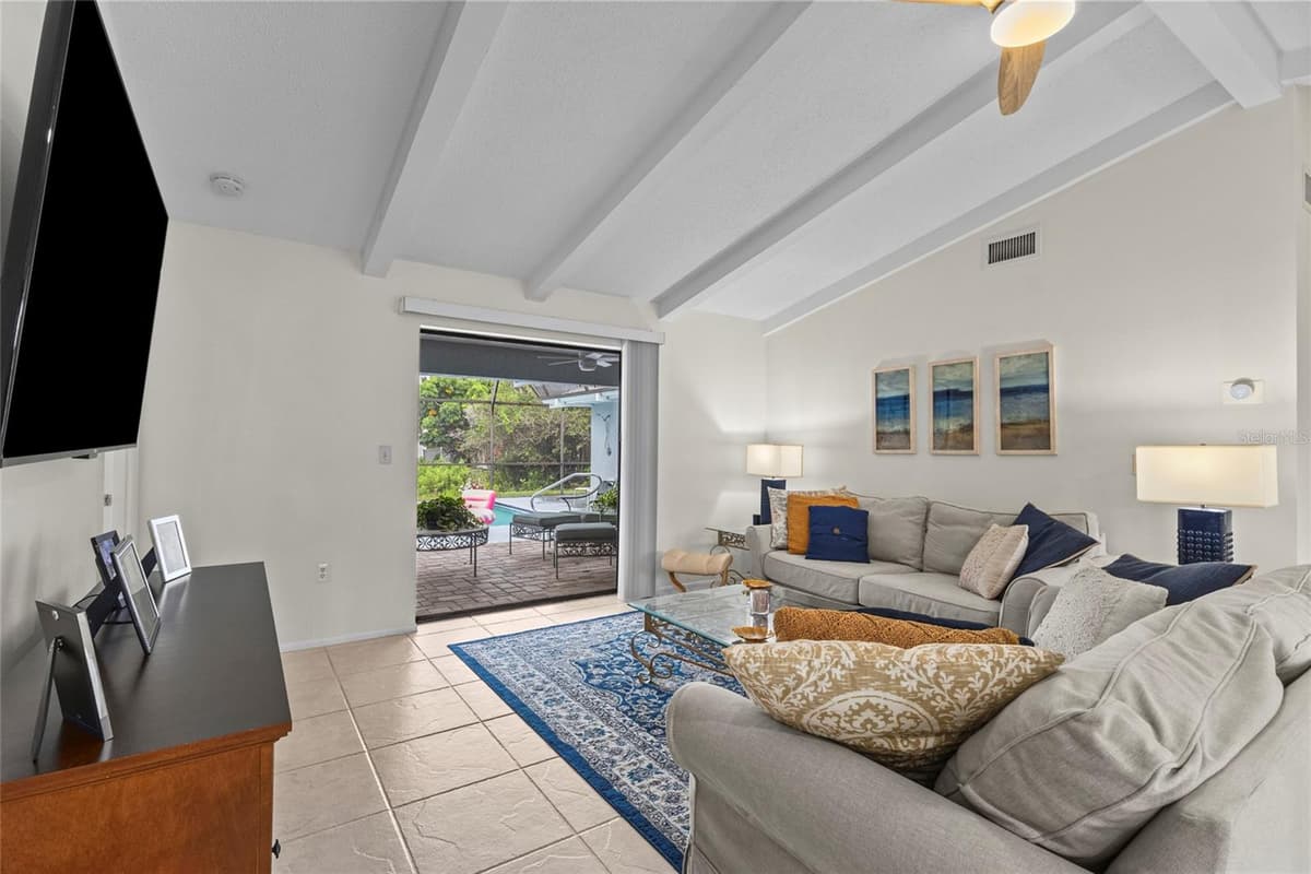 4308 PASADENA CIRCLE — photo 4 of 46