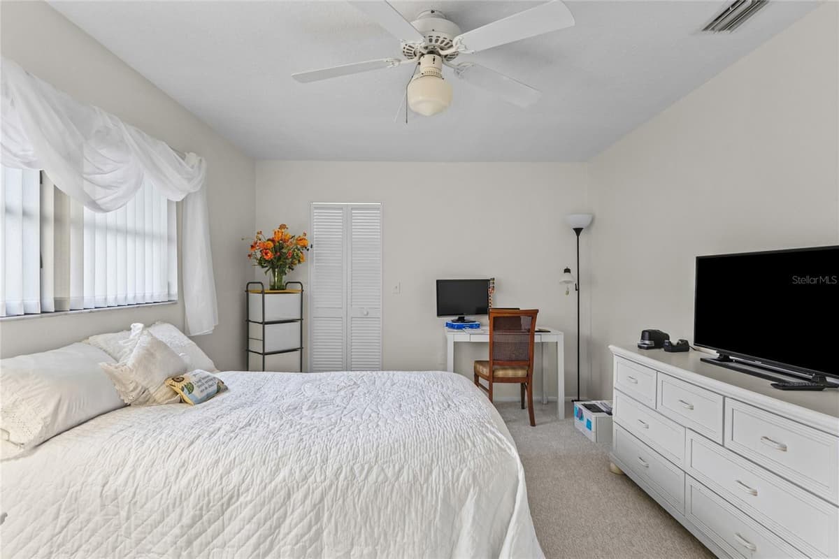 4308 PASADENA CIRCLE — photo 17 of 46