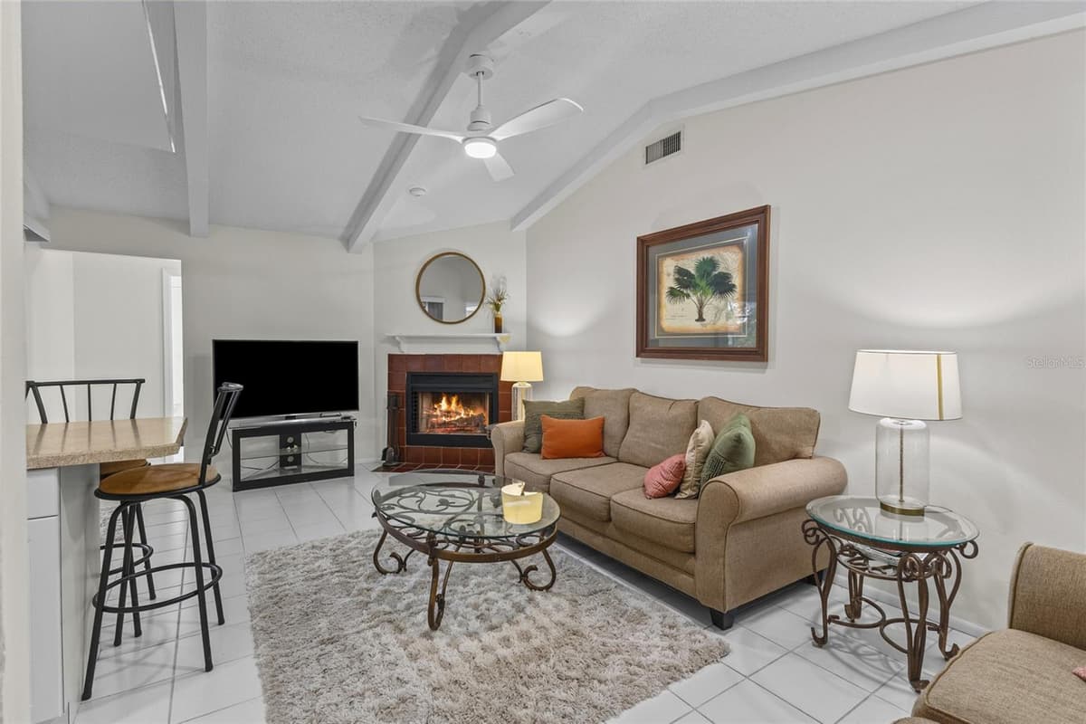 4308 PASADENA CIRCLE — photo 13 of 46