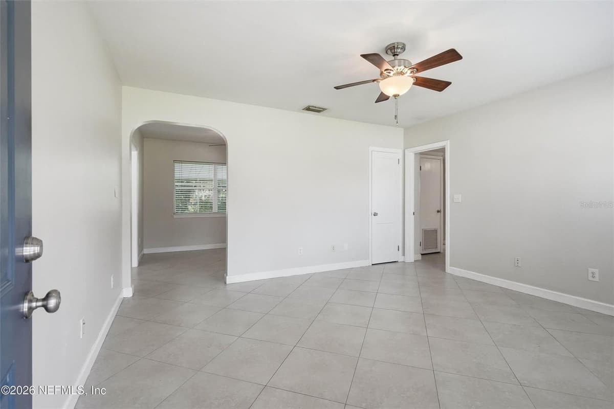 5239 GLENWOOD AVENUE — photo 6 of 37