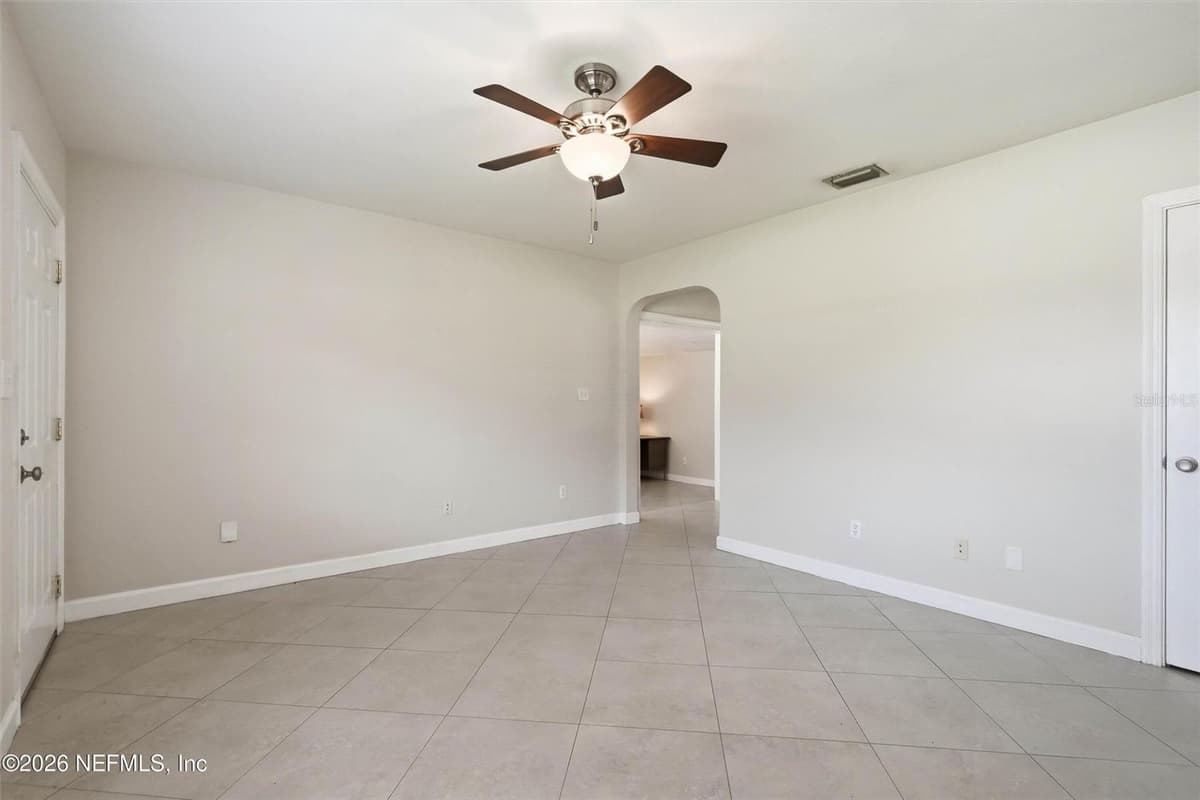 5239 GLENWOOD AVENUE — photo 7 of 37