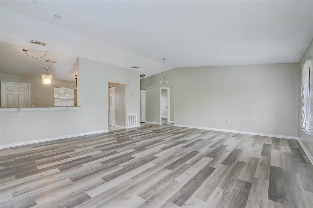 104 TURIN WAY — photo 7 of 25