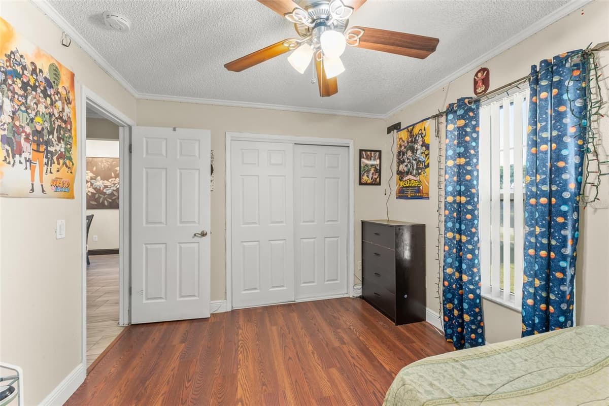 961 MILLENBECK AVENUE — photo 15 of 36