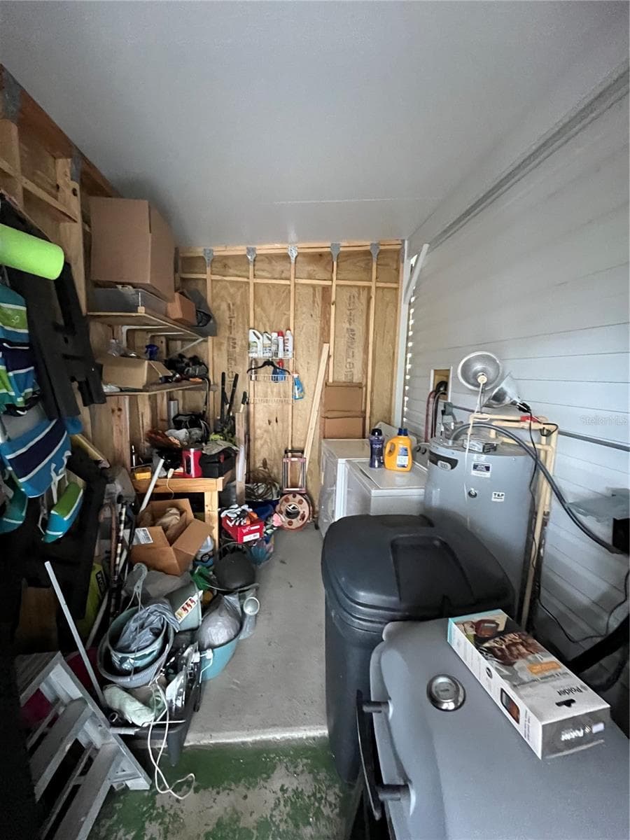 900 JOLANDA CIRCLE — photo 45 of 46