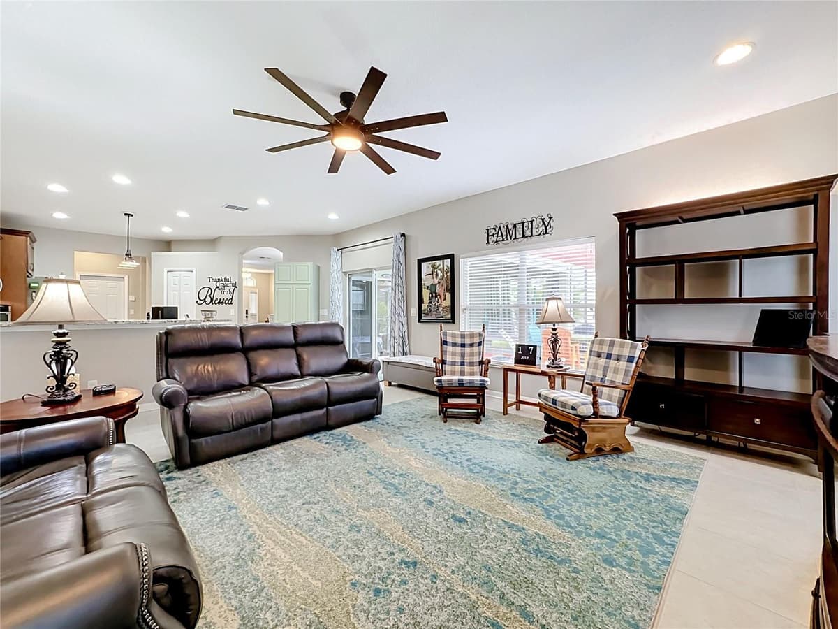 6161 BOBBY JONES COURT — photo 23 of 54