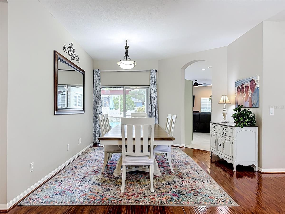 6161 BOBBY JONES COURT — photo 9 of 54